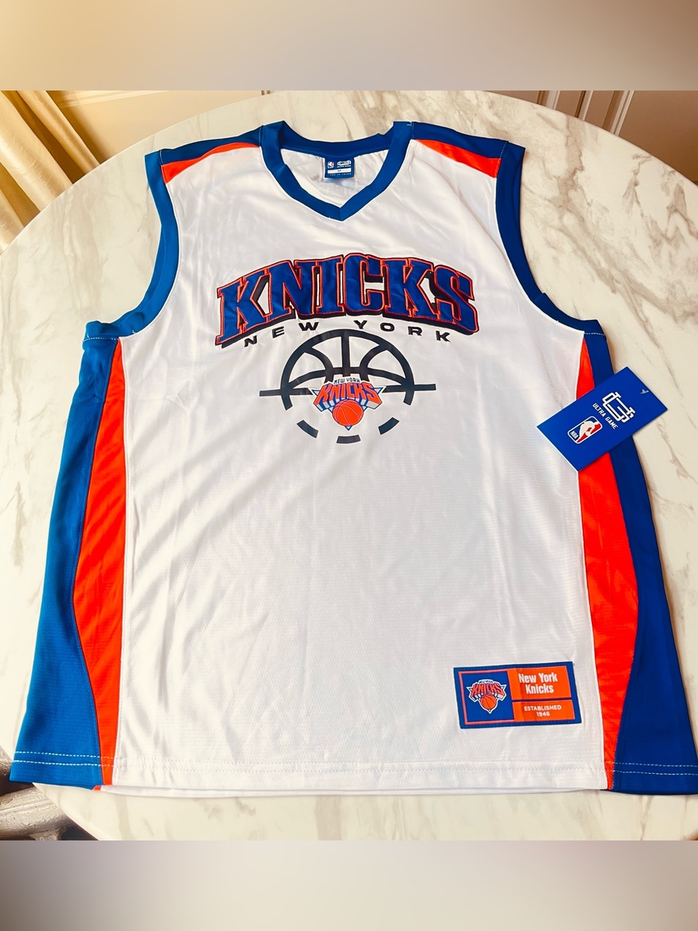 NWT Ultra Game NBA New York Knicks White Basketball Tank Jersey Medium XL